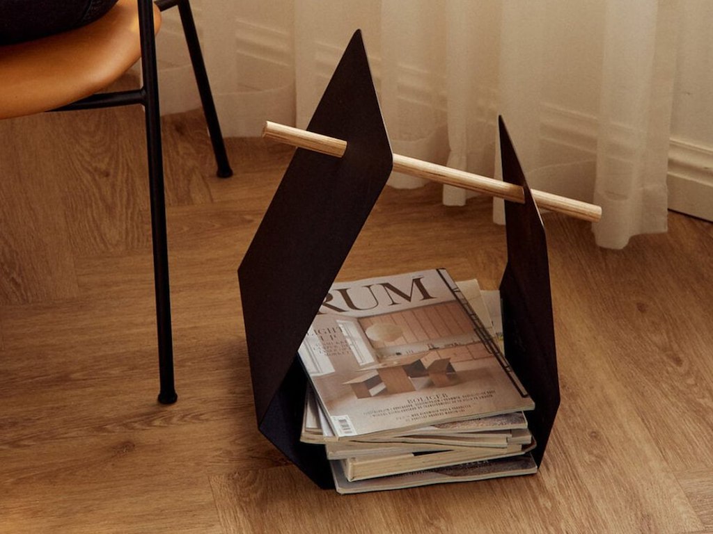 Edge Magazine Holder