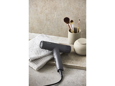 Nordic Sense hårtørrer foldbar 1600 watt, sort