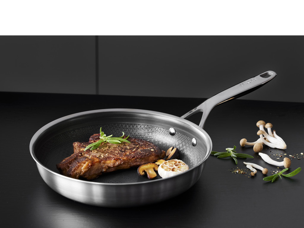 Morsø Stegepande 28 cm i stål og keramisk non-stick-belægning, 79Nord Hybrid