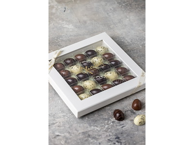 Xocolatl Marzipan eggs 25