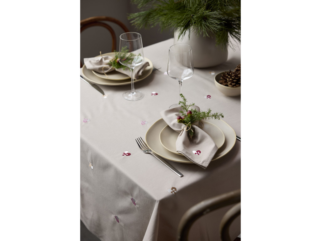 Södahl Stofservietter 4 stk i dark red, Christmas Hearts Embroidery