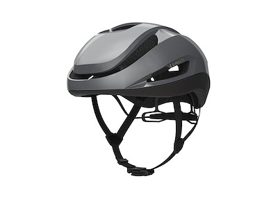 Lumos Ultra Aero Cykelhjelm med Firefly Mini baglygte