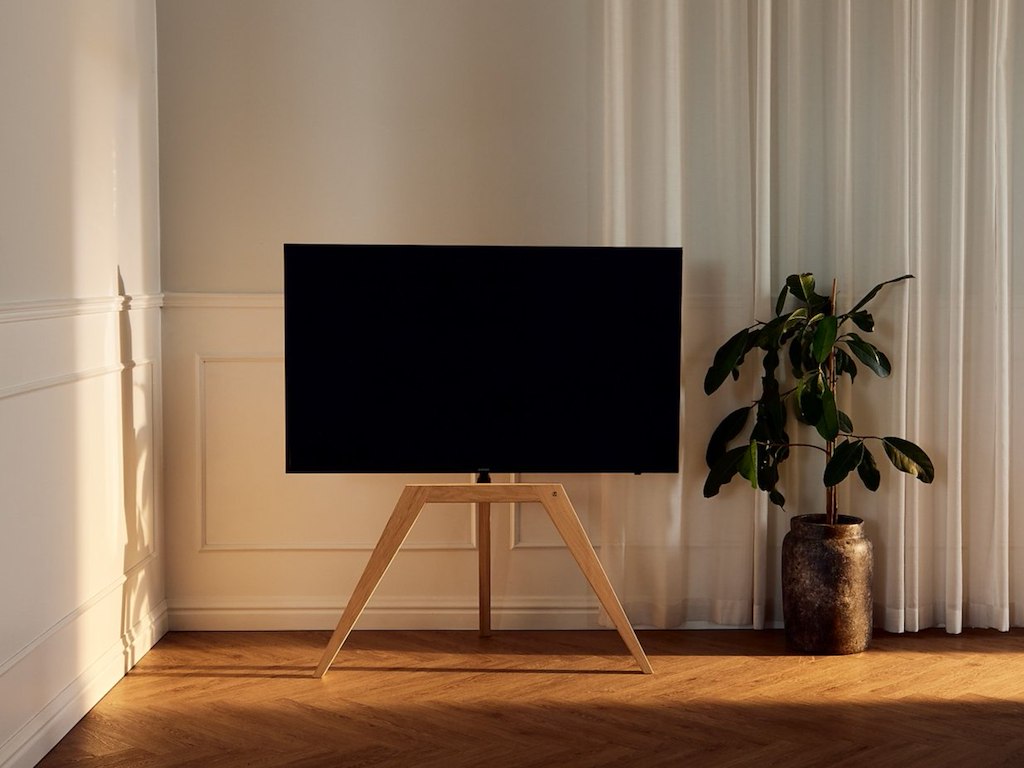 Andersen Furniture View Tv Stand