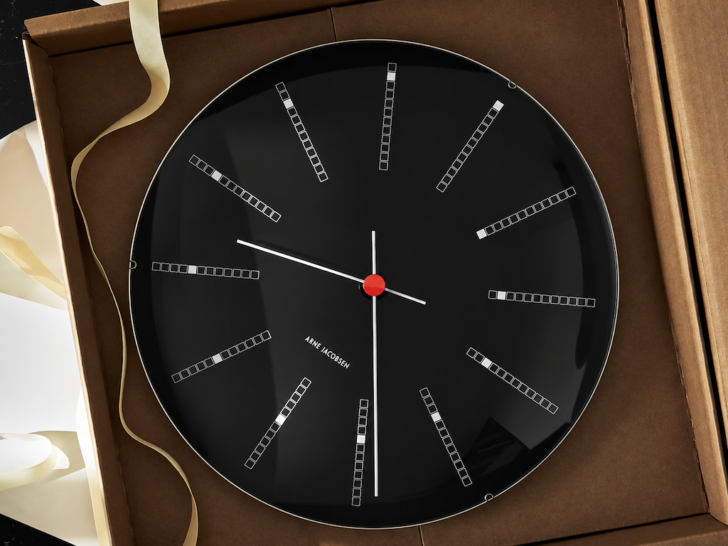 #Arne Jacobsen Bankers Watch - Ø29 Sort