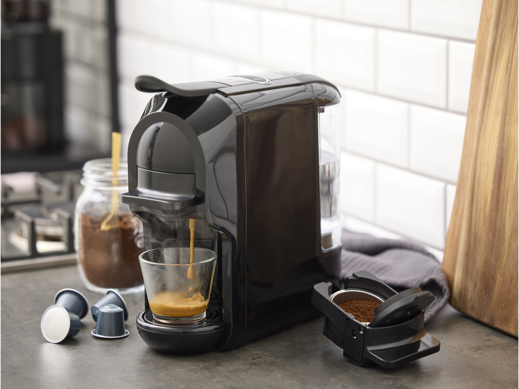 Nordic Sense Kaffemaskine 2-i-1 1450 watt i sort