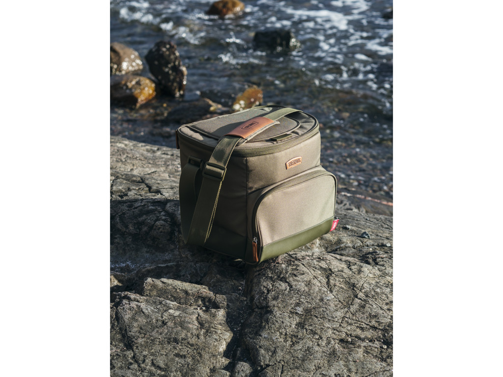 Thermos Køletaske 29,8 x 21,6 x 26,6 cm i army, Premium Camo