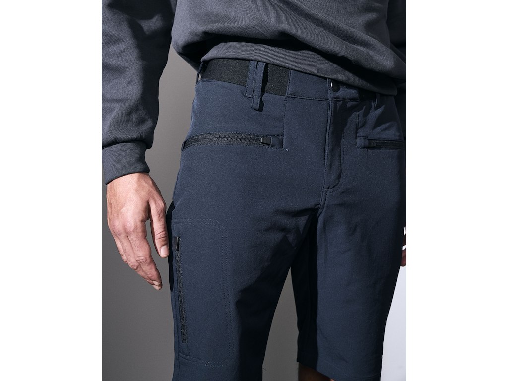 ID CORE stretch shorts
