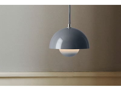 Verner Panton VP10 Flowerpot i Slate Grey.