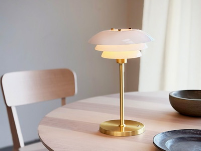 Dyberg Larsen Dl20 Bordlampe - Opal/Messing