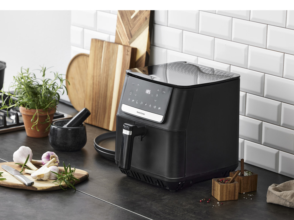 Nordic Sense Airfryer 6,5 L m. undervarme, 1800 watt i sort