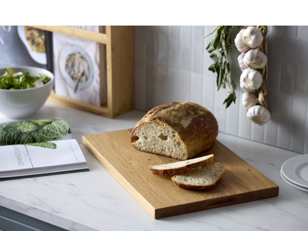 Pillivuyt Gourmet Skærebræt 45,7 x 30,5 x 2,5 cm i FSC certificeret eg, Douron