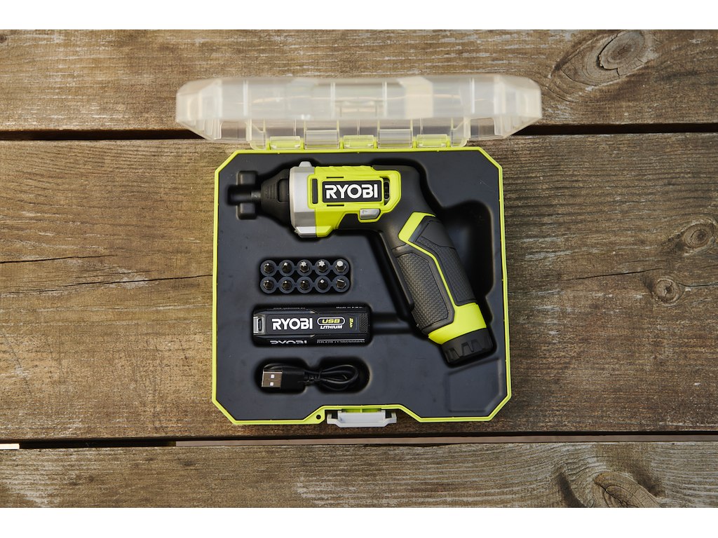 Ryobi Skruemaskinesæt 4V USB Lithium