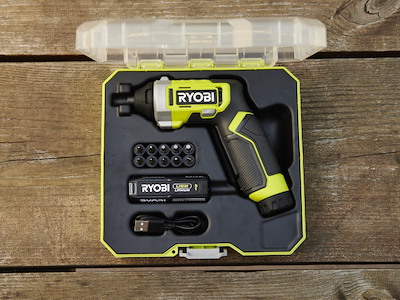 Ryobi Skruemaskinesæt