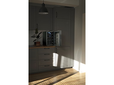 #Vinkøleskab 8 flasker