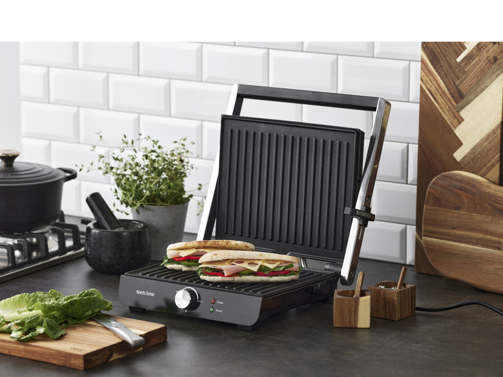 Nordic Sense Paninigrill 2000 watt 180 grader åbning