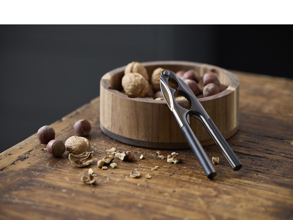 HOLM Nøddeknækker m. rund skål i FSC certificeret akacietræ