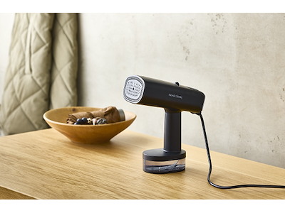 Nordic Sense steamer med sug 1500 watt, sort